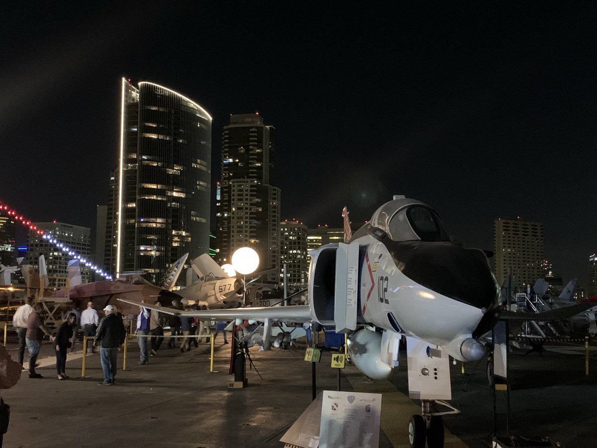 MrsHoltgraves's tweet photo. Now that was a cool night. Pitbull concert on the Midway! https://t.co/NZFV86oIej