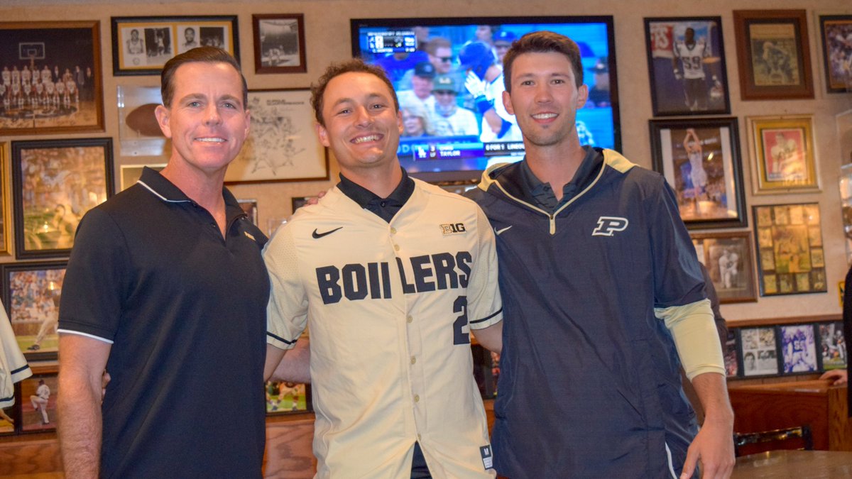 PurdueBaseball's tweet photo. 🚂 Black &amp; Gold Series Draft ⚒️

⚫️ Black Team GMs: Madia &amp; Furuto
🟡 Gold Team GMs: Rooney &amp; Learnard
⚾️ Rosters Assembled by Position Group

🔜 Full Rosters Posted Wednesday Morning
🏟️ Game 1 Thursday at 3pm &amp; Open to the Public https://t.co/lXjnVd9F5L