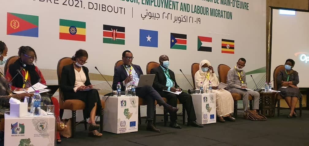 HACTU2018's tweet photo. #Mr. Kassahun Follo, General Secretary of HACTU,  deliberation on the IGAD Guidline on the BLAs members.#
https://t.co/H12MQwlvfW https://t.co/6PVebmHokk