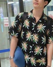 offortunitay's tweet photo. HOALAH OKE DEH ternyata baju lawas jumpie selain dithrift juga ada yang dicolong dek pacar. https://t.co/KWkFaeuGOW