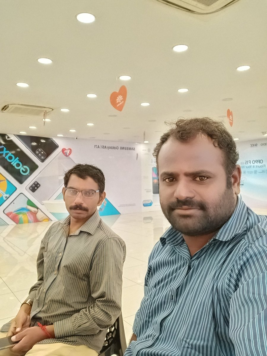 ManojPj18's tweet photo. My frind https://t.co/xGQ140C6uG