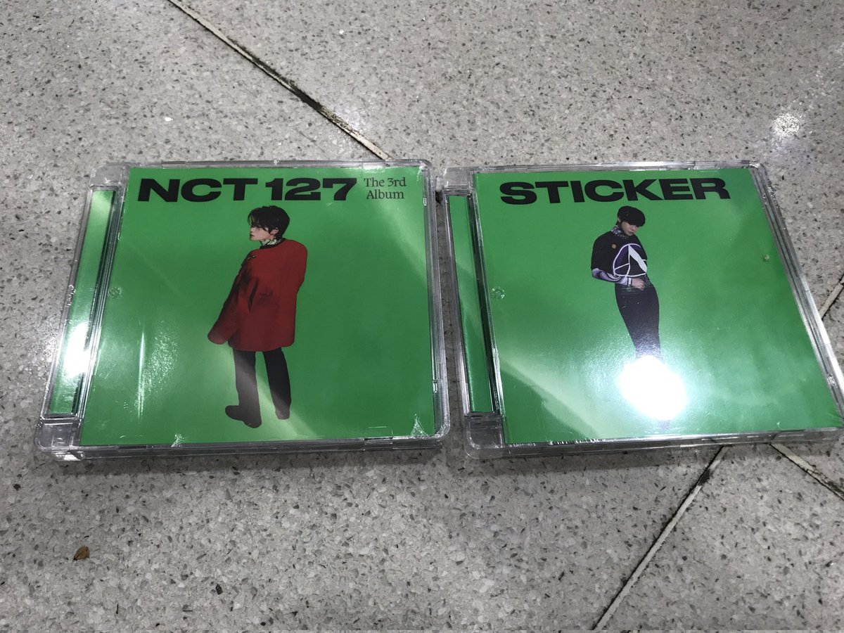 realminshop's tweet photo. #หิ้วเกาหลี #NCT127 ‘Sticker’ - Jewel Case ver.
น้องเข้าไทยสิ้นเดือนนี้งับ

💵ราคา 450฿
เหลือ
Jaehyun 1
Doyoung 1

🚚ค่าส่ง 40฿
🚢ส่งกลับเรือ รอของ 15-30 days ���ลังสิ่ง
📌สั่งของทางไลน์เลยงับ
❌ก๊อปรูปปรับ 1,000฿
#ตลาดนัดnct #ตลาดนัดnct127
#อัลบั้มnct127 #อัลบั้มnct #nct https://t.co/w7Dp4c5HQV