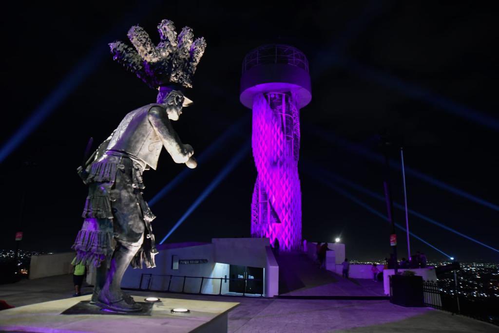 Buenas noches #Saltillo #Coahuila 
#DíaMundialContraElCáncerDeMama