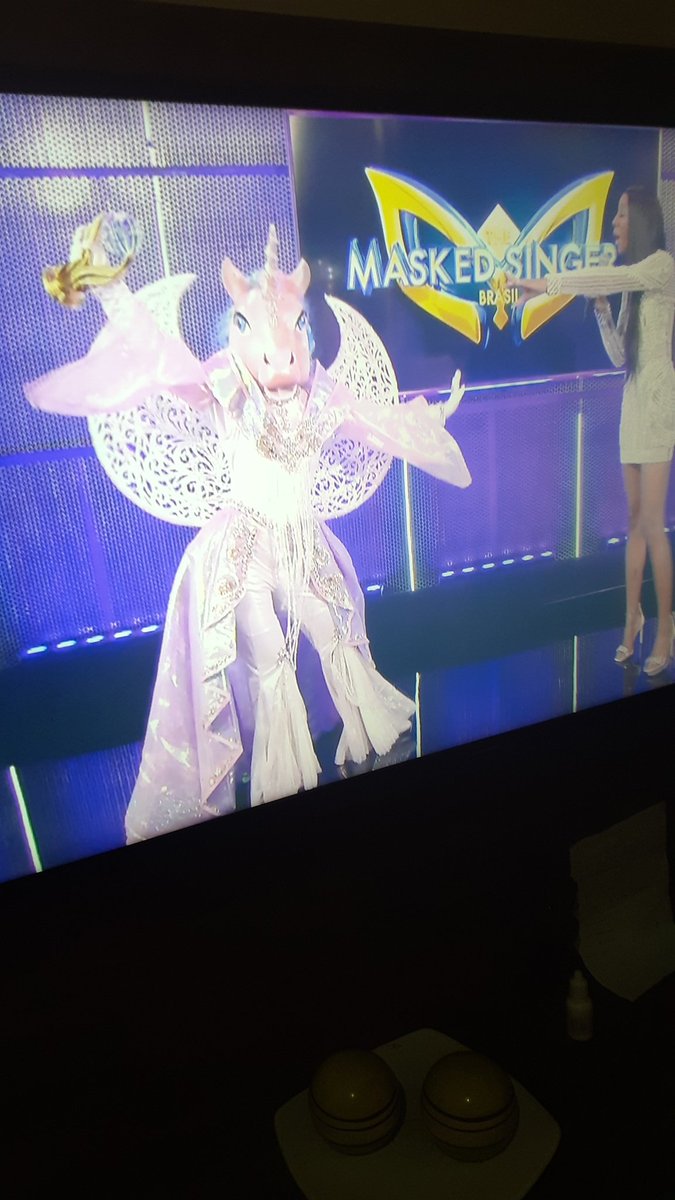 WesleyP11053728's tweet photo. Parabéns Unicorniooo 

#TheMaskedSingerBr https://t.co/56n13bCchm