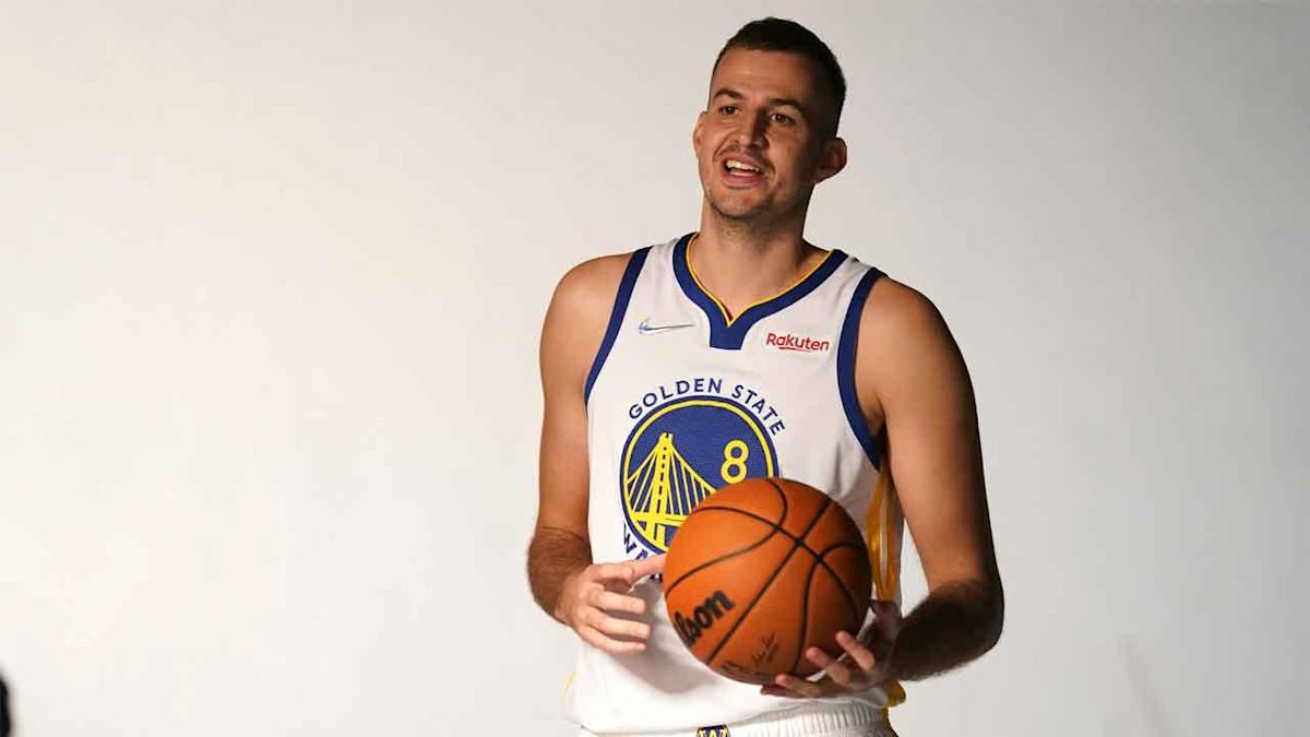 Michael_BloomMR's tweet photo. 🏀💥

Digging Bjelica's game.

#DubNation #Warriors #LakersNation https://t.co/errfhCgBry