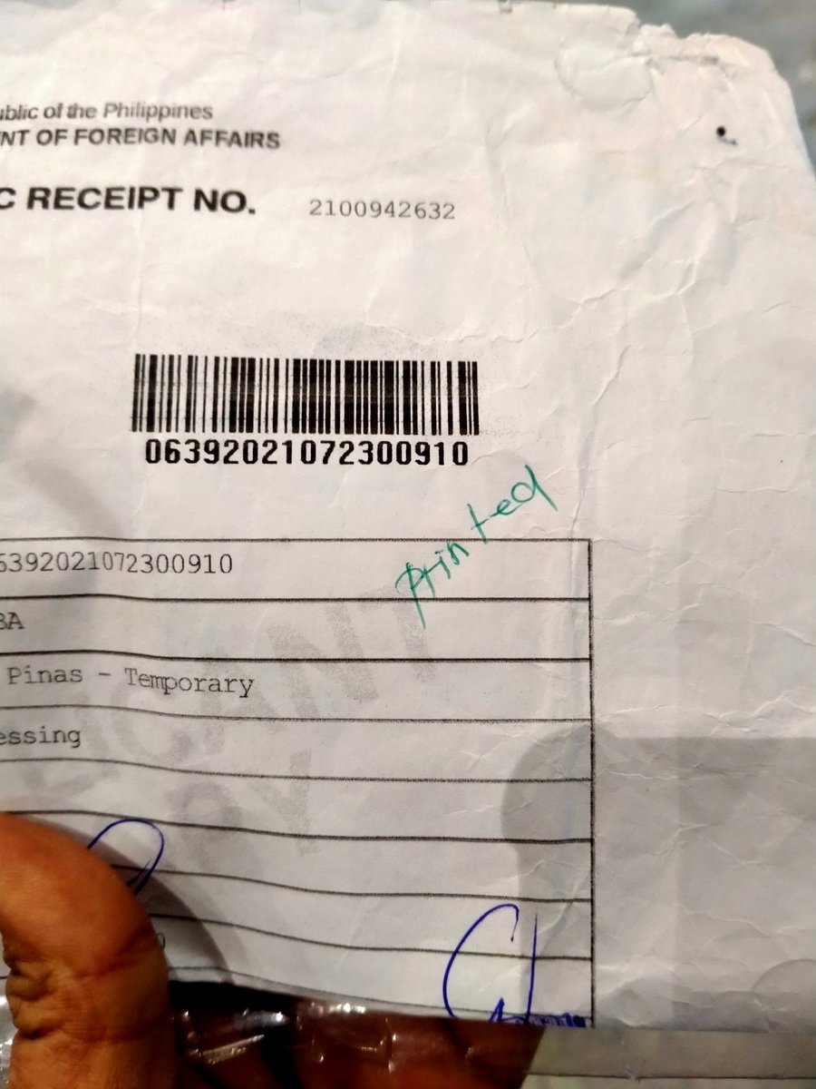 PalimoconW's tweet photo. @teddyboylocsin @DFAPHL sabi printed ba daw pero d nagbigay ng passport number at tracking number im begging u pls sir sana mapull out na po ung passport q,sabi matatagalan pa daw sapat na po cguro ang tatlong buwan na paghihintay nagmamakaawa na po ako sir kau nalang makakatulong sa akin sir.. https://t.co/kOLdsACeaH