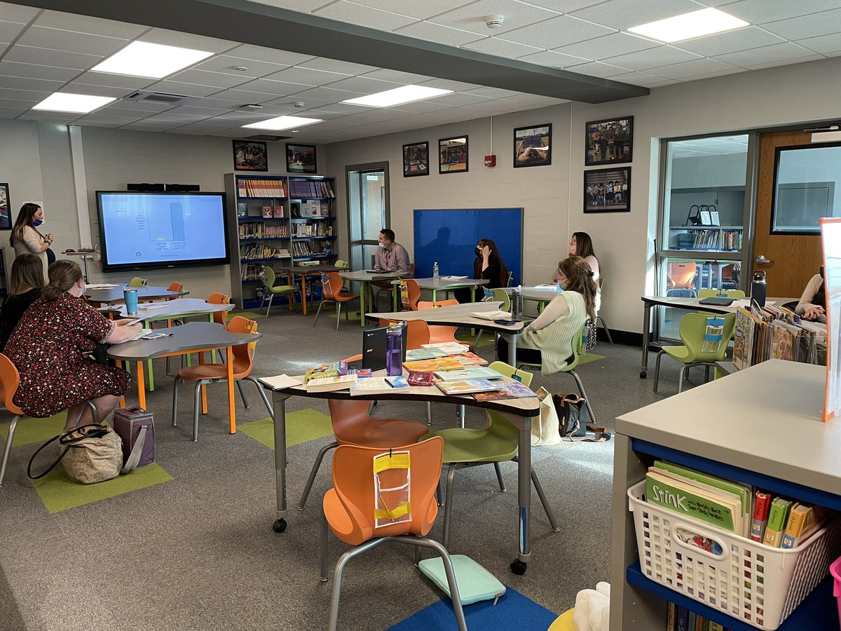 DegennaroNicole's tweet photo. Thank you to @mrs_murtagh for presenting on strategies to support the social emotional learning needs of students! @BethRoemerIT @SparkeShines @WeRStokes https://t.co/mlmhYq4fpm
