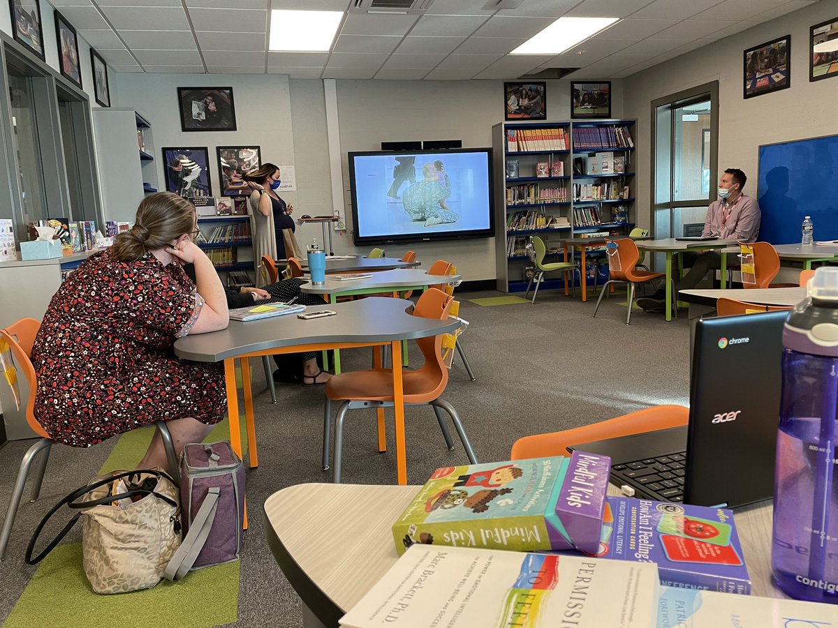 DegennaroNicole's tweet photo. Thank you to @mrs_murtagh for presenting on strategies to support the social emotional learning needs of students! @BethRoemerIT @SparkeShines @WeRStokes https://t.co/mlmhYq4fpm