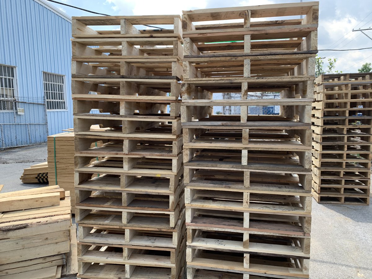 IndustriesMay's tweet photo. Are you looking for custom specialty pallets to fit your product shipping needs??? Send us an email
at maywoodindustries@sbcglobal.net https://t.co/mZFayAmF6I