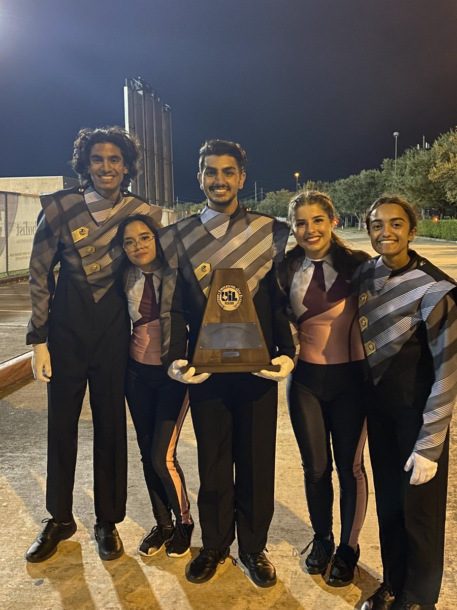 ehsbandguard's tweet photo. Congratulations to the Elkins Band on their fantastic performance this evening. After a year of COVID, we are incredibly thankful to perform at UIL contest once again to showcase these amazing students! #111 #roadtoarea #musicalchairs #UIL #venturingforward #backtoBETTER https://t.co/zrNQw65Bkg