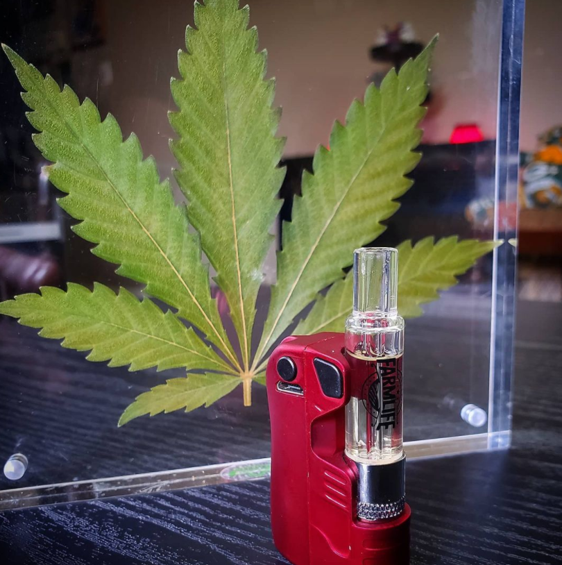 Dazzvape is the new cool!

hubs.la/H0ZlVKB0