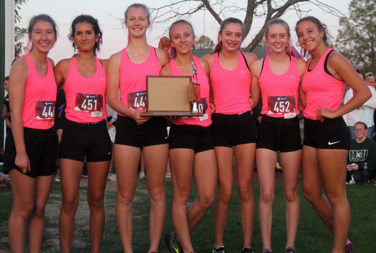 Congratulations the Caro boys’ and Reese girls’ cross-country squads on capturing the Greater Thumb West conference title today in Brown City.

The Tigers won with a score of 50 and the Rockets were victorious with a 52.

📸: <a href="/SanilacSports/">Mike Gallagher</a>