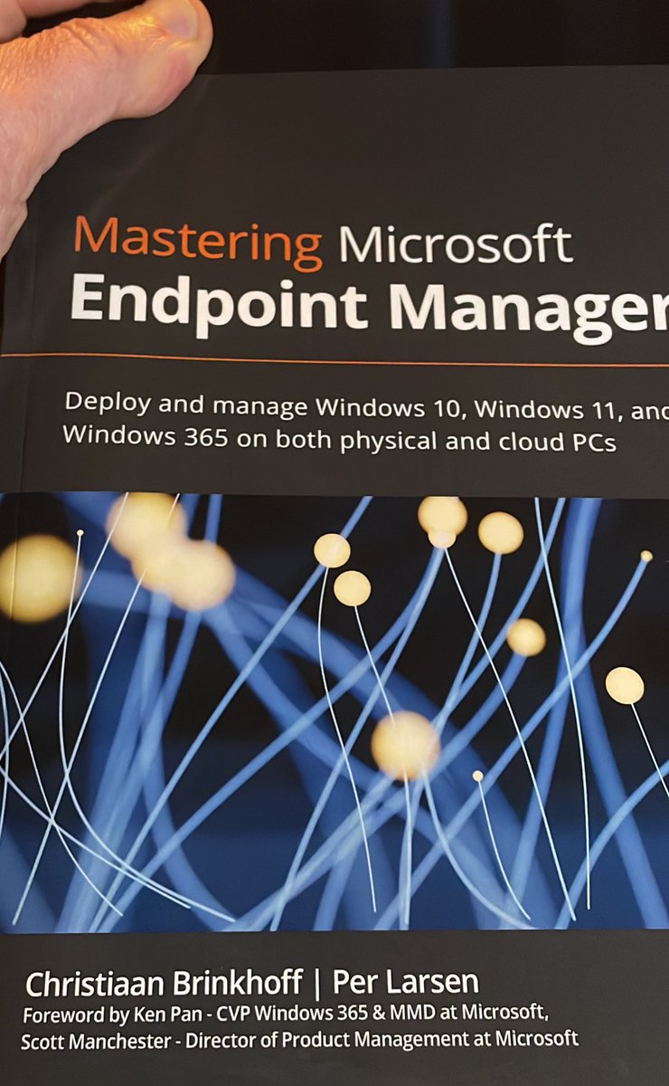 mcobby13's tweet photo. Look what arrived from Amazon.  A little lite reading for the next couple days.
#EndpointManager #Microsoft #AlwaysLearning https://t.co/qQW3aMvz4a
