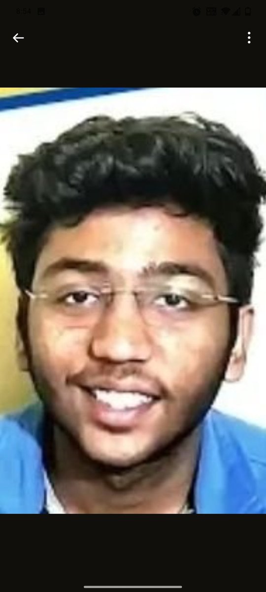 vrnsss's tweet photo. @NileshP76793356 @HumbleRekha "I will never enter your store". Like I could ever afford to buy your stuff https://t.co/ZBXrLNMBcK