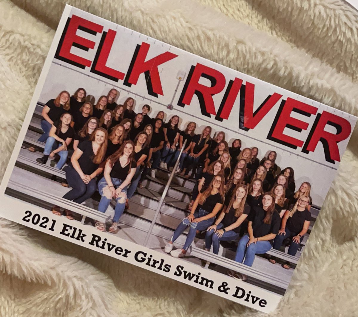 And just like that, it’s a wrap for our regular season! So proud of all the girls and their 2nd place finish in the conference! Excited to see what the Championship Meets have in store for them! #goelks