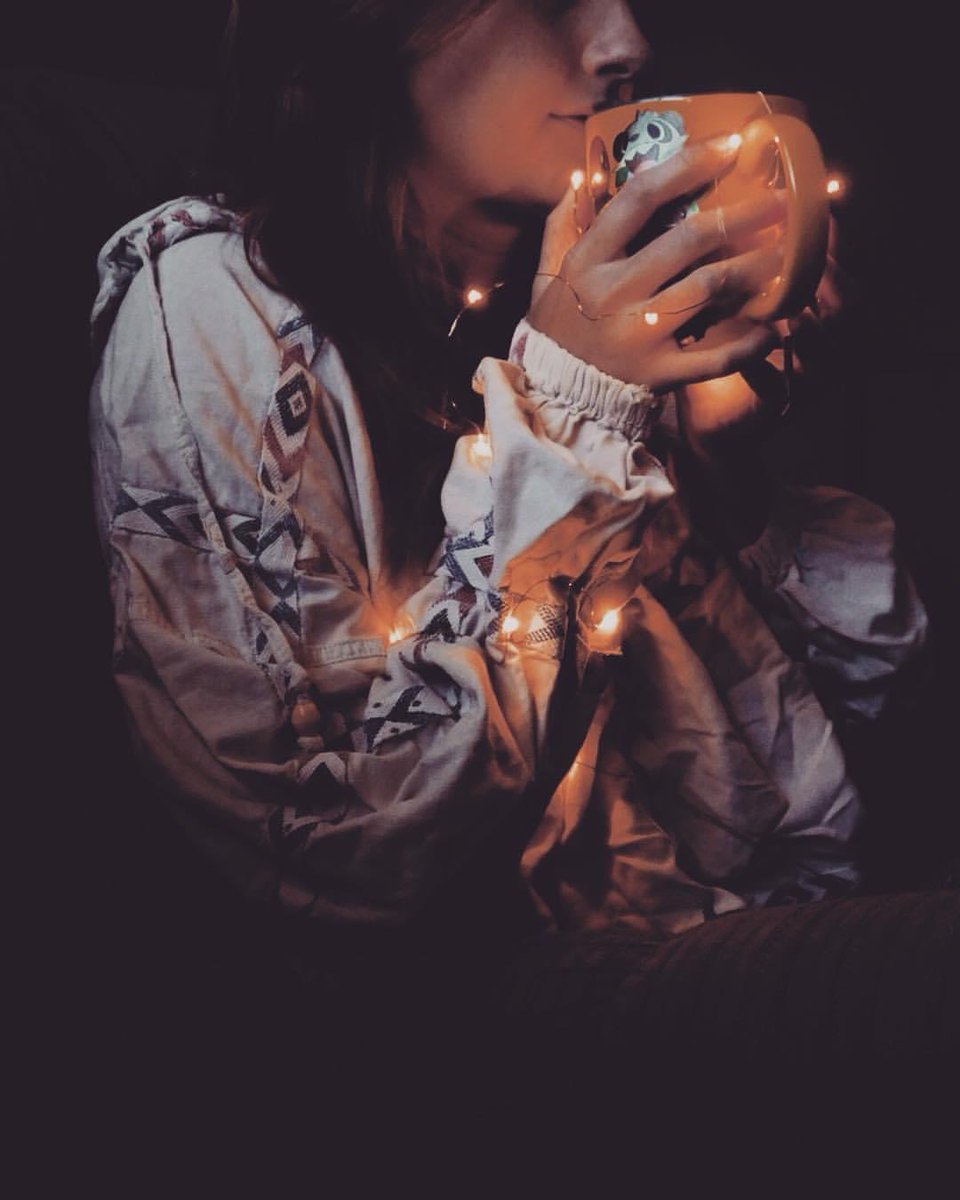 hannahsque's tweet photo. An oldie but a goodie ✨ https://t.co/zxm1qpJHTC