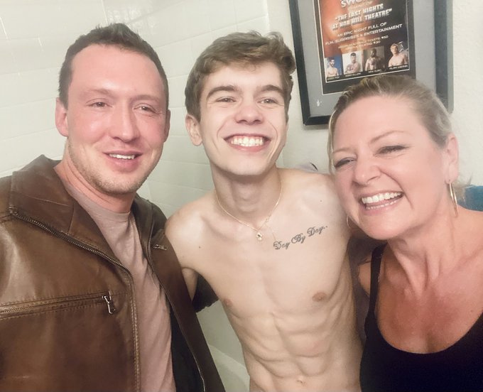 1 pic. Omg so hot!!! Thank u for great shoot! @LeviRhodesREAL @PierceParisXXX #poopTheChihuahua @WhamBam_Studios