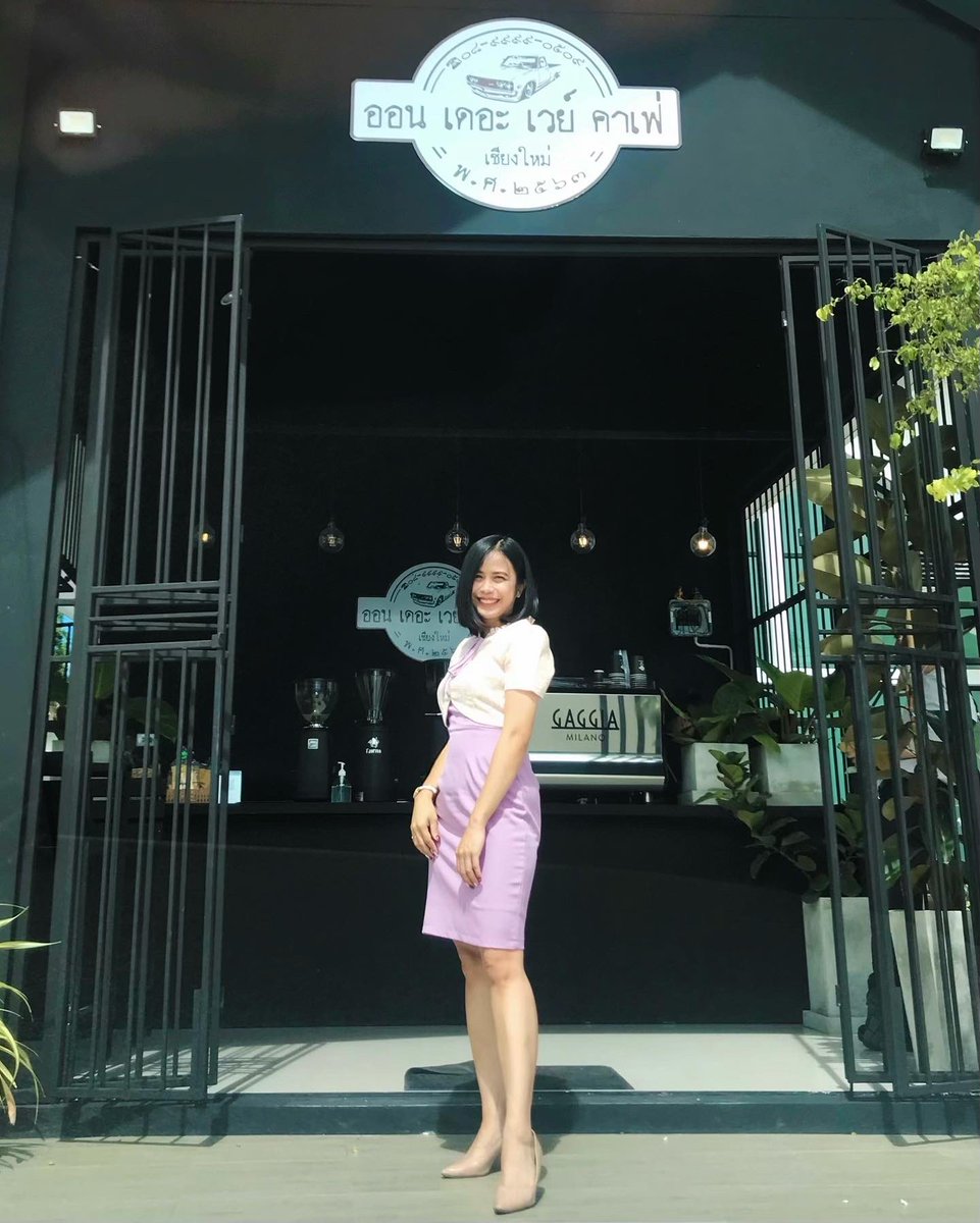 S_Angkana's tweet photo. ยิ้มแบบนี้ พอจะเป็นเบบี๋ของใครได้บ้าง
#แม่ลูกหนึ่ง #สาวเชียงใหม่ #แคปชั่นเด็ดๆโดนๆ #แคปชั่นน่ารัก #แคปชั่นอ่อย #สมาคมมุขเสี่ยว #มุขเสี่ยว #มุขจีบแฟน https://t.co/N7mO2lmJMY