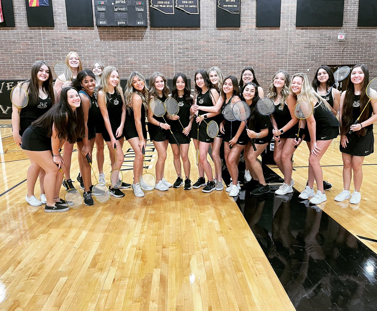 cwaddingVHS's tweet image. Section CHAMPS!!! These girls had an awesome season with a record of 13-1! I’m so proud of them and they deserve this title! 🙌🏼🏸🙌🏼🏸