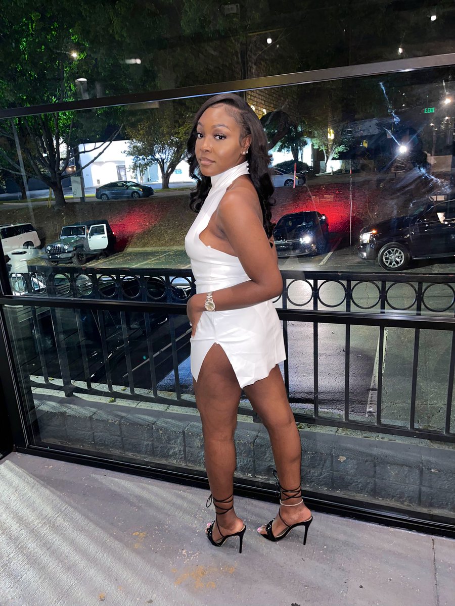 _arishardell's tweet photo. bad lil vibe 🤍 https://t.co/3MgHYG9IkN