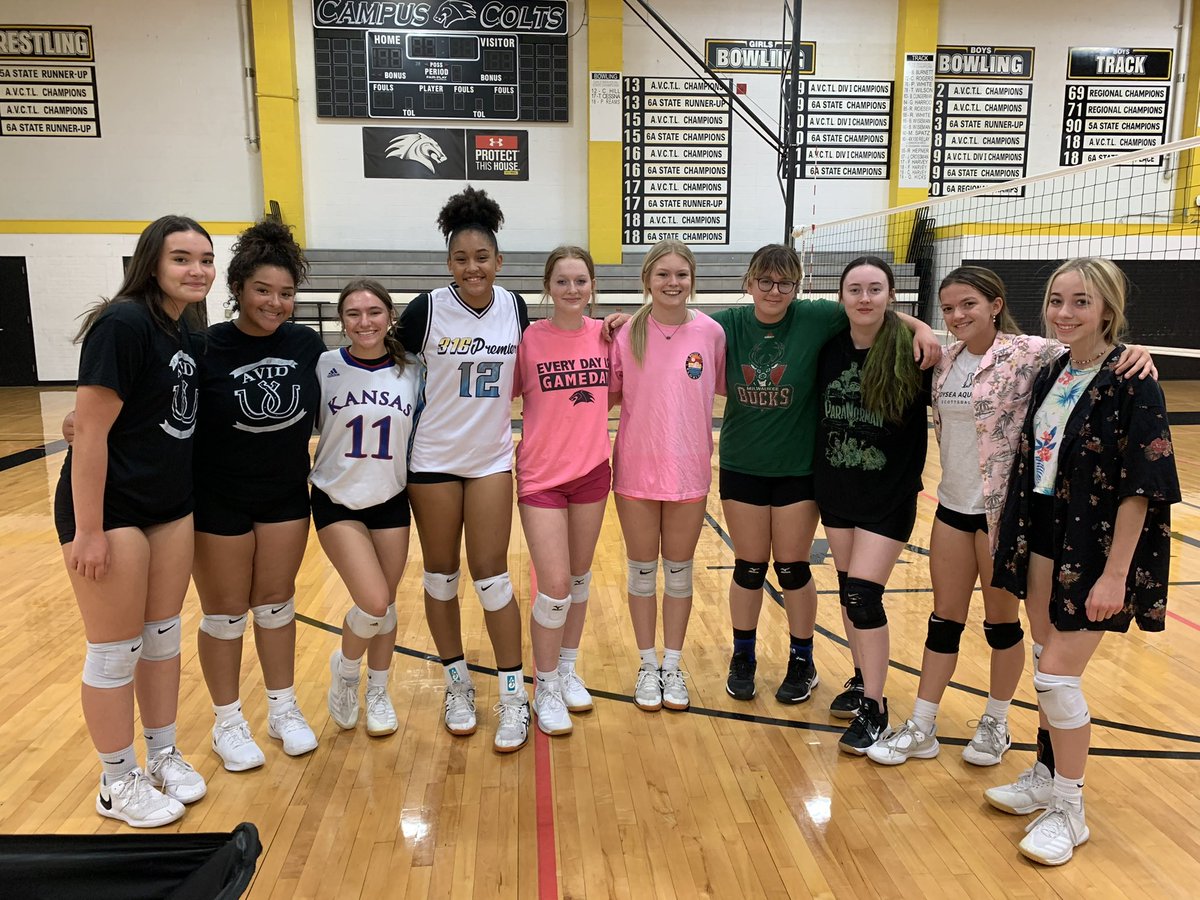taylor_blehm's tweet photo. Love these kids so much! JV finished our season tonight, many tears shed and lessons learned. Grateful to these girlies and their families! https://t.co/94LADF0cqf