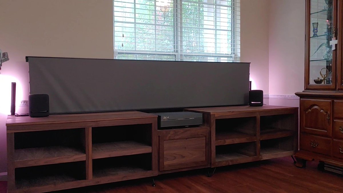vividstorm_us's tweet photo. With an UST projector and VIVIDSTORM screen, this thing will blow your mind. Built a projector cabinet to house both and love it!
Video by Johnathan
#House 
#ideal
#Cabinet 
#projection
#smarthome
#homeautomatic
#halloween
#newtechnology
#entertainment
#sofa
#chair 
#homedesign https://t.co/qKOaXsPr4Q