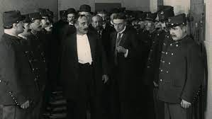 merlinpapin3's tweet photo. #WatchingClassicsChallenge2021 octobre #FilmsMuetFrance , avec le film (découverte) #FantômascontreFantômas de #LouisFeuillade avec #GeorgesMelchior #RenéNavarre Edmond Bréon Renée Carl Naudier Jane Fauber

@Jouxplane83 @FredOL69007 @tbarnaud https://t.co/H9TsX4baRQ