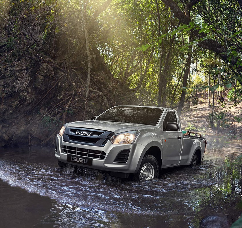 AutoworldZ's tweet image. The Isuzu D-MAX isn't afraid of a little water. With an 800mm wading depth, water crossings may be easier to navigate than you think.

Where will your next spring adventure take you?

#AutoworldZW #Isuzu #DMAX #SingleCab