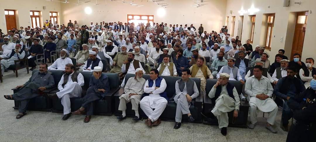 AjmalKhanMPA's tweet photo. موجودہ حکومت میں ریکارڈ ترقیاتی کام پایہ تکمیل تک پہنچ گئے ہے۔

ترقی کا دور ہے مزید ترقیاتی منصوبے پایہ تکمیل تک پہنچ جائیں گے۔خار ماسٹر پلان پر جلد ہی کام شروع ہوجائے گا۔
ایم پی اے اجمل خان کا تقریب سے خطاب

#KPKUpdates #Bajaur https://t.co/q65IP9vjIG