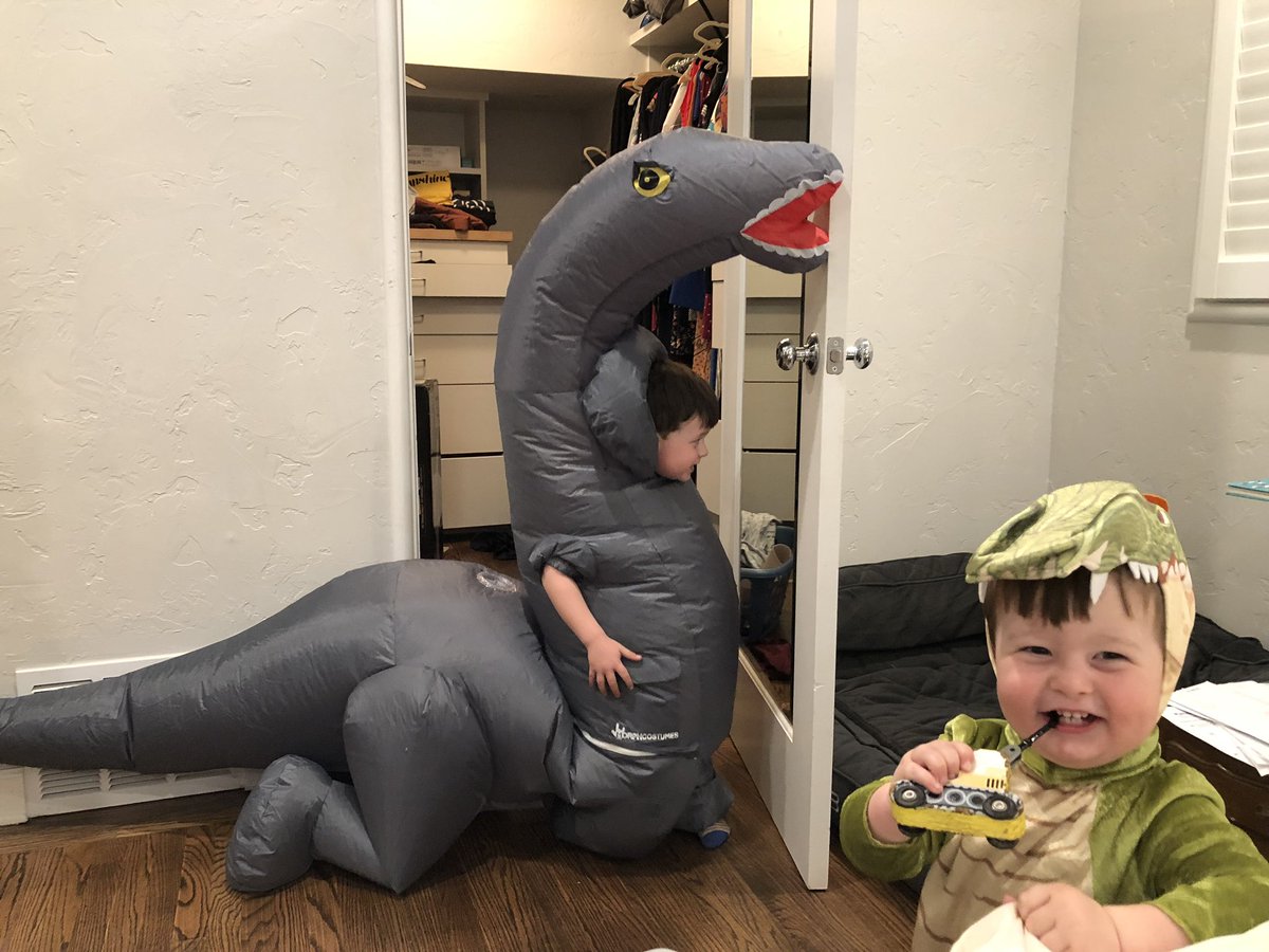 kellyshalk's tweet photo. Dinosauring around with my mini-me. #makingupforlastyear https://t.co/EoaBFtHcJR