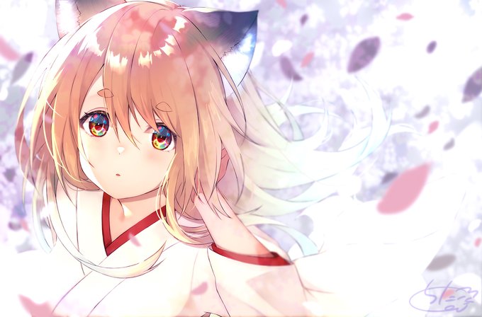 狐さん描きました!🦊🌸 