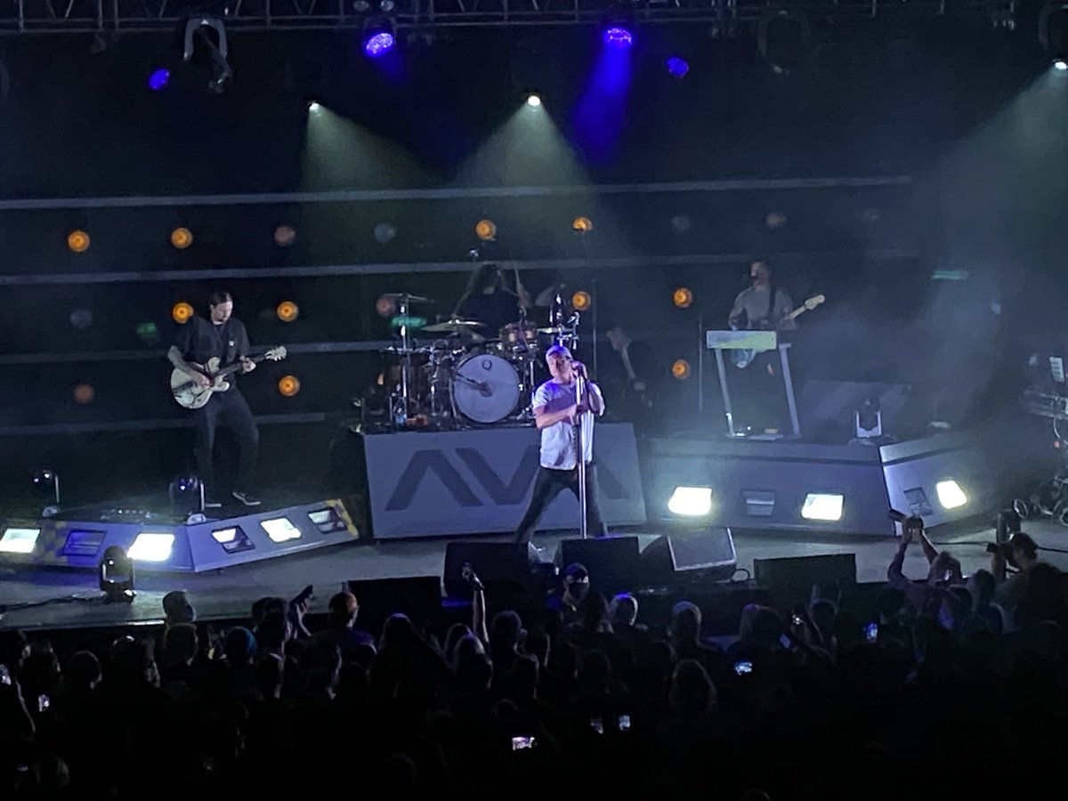 Ed_Betts's tweet photo. . @AVABandOfficial at @franklinmhall- October 19, 2021. #LifeformsTour https://t.co/DWBIXlmcnV