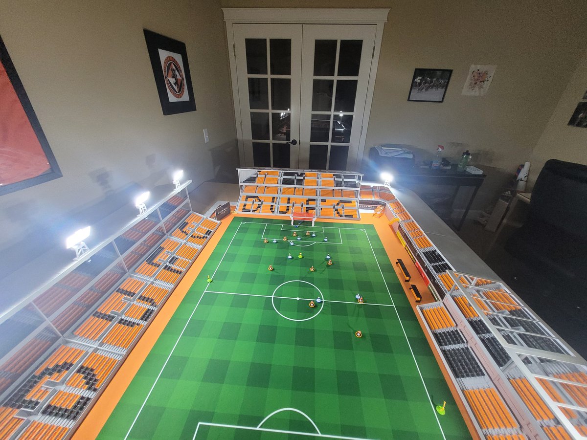 TableTanny's tweet photo. As promised, a thread with a few of my favorite pictures of the completed stadium. Thank you to all for the follows and kind words over the past week or so.  Arabest to all.
@dundeeunitedfc https://t.co/3dLPgHbd4G