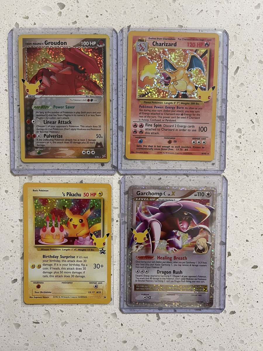 bigsus1time's tweet image. holy shit bro lol. 9/10 packs had hits. so glad i didnt keep this thing sealed and listened to the homies LMAO. insane
