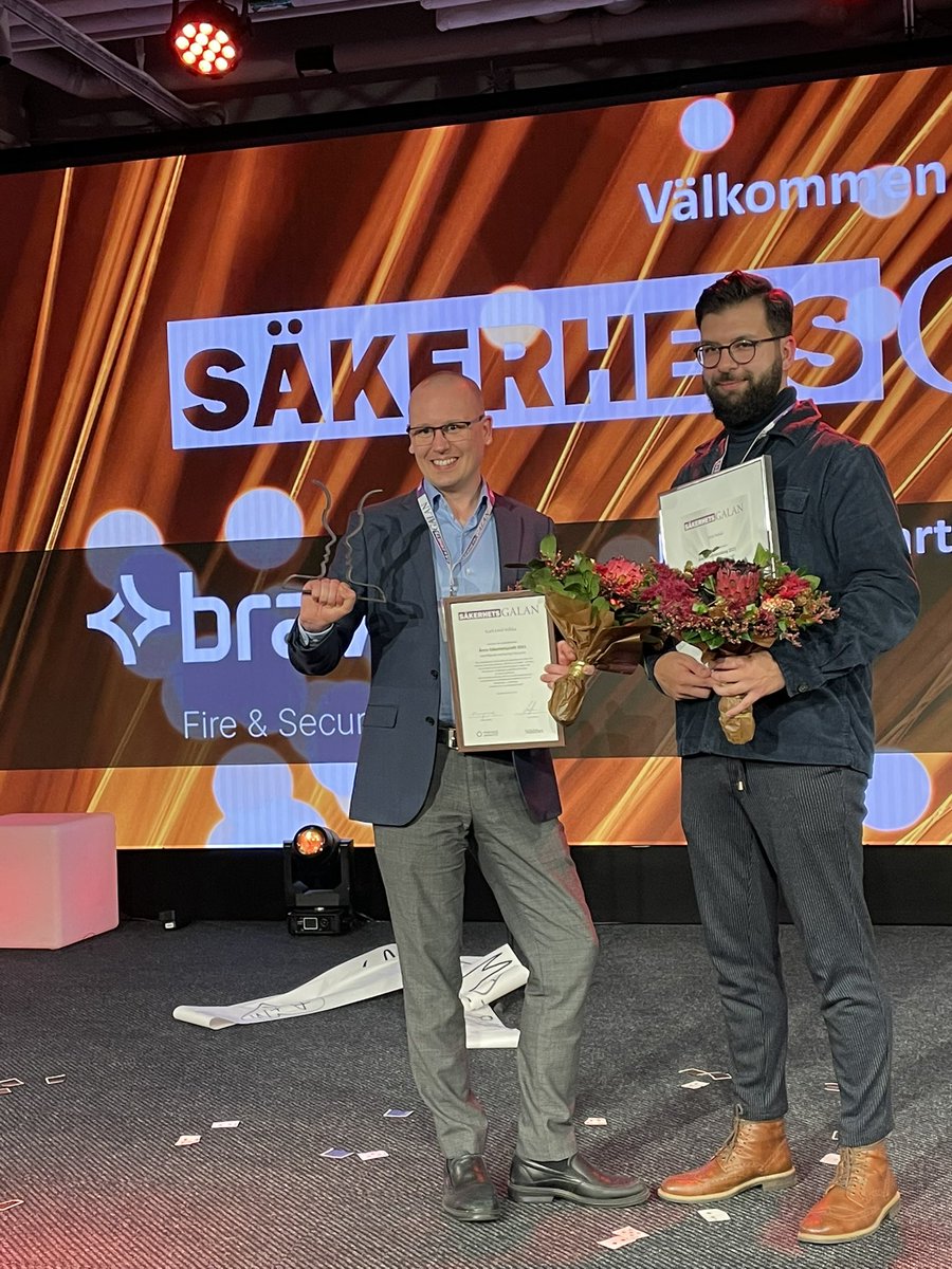 Företagsuni tweet media