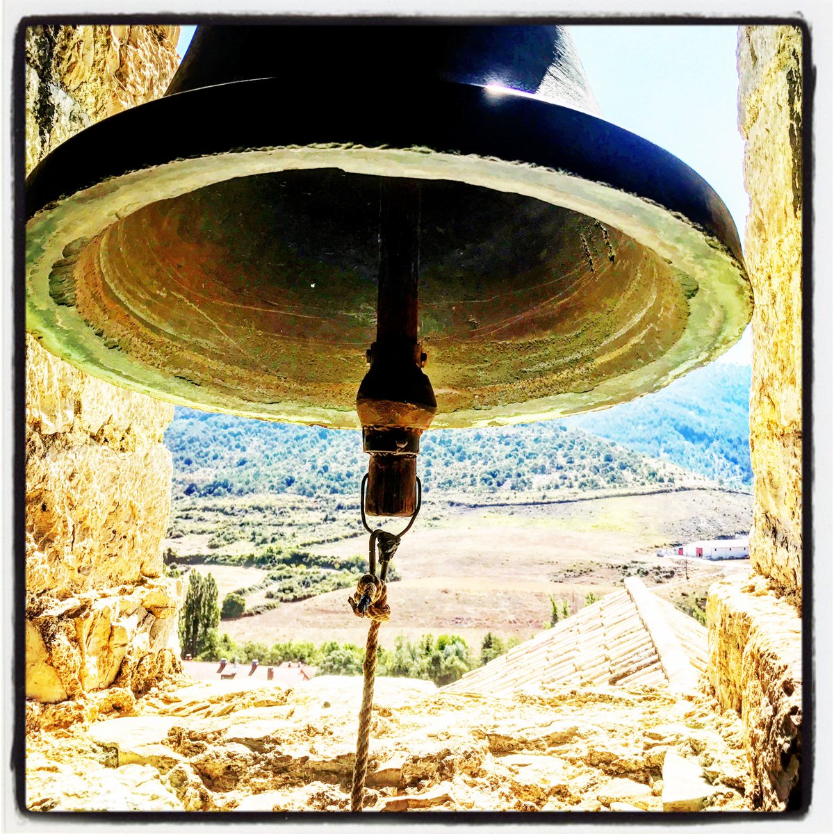 chrisdaniels540's tweet image. My book is finally finished an published on Amazon: Ultreia - My Camino: From Saint-Jean-Pied-de-Port to Sahagún: 1 (The Journey To The Field Of Stars)amazon.co.uk/dp/B097649TNB/… #author #camino #writer #book #santiago #caminodesantiago #photography  #journal #goodreads