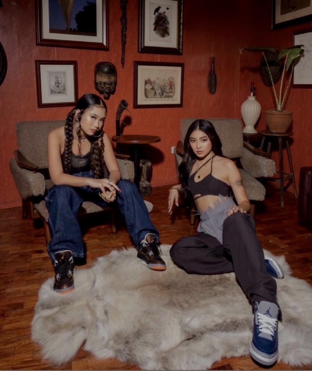 dude I look so chill BUUUUT trust me, I was screaming on tha inside😩 w tha one and only ATE NADINE (MWA love u so mawch) team nike 4lyferzzz