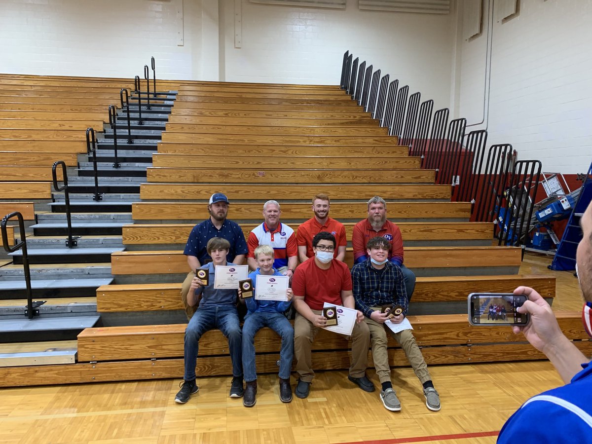So proud of you MVP, and patriot award last night . ⁦<a href="/CollinWillen/">Collin Willen</a>⁩ Keep grinding and working to be better everyday and big things will happen! #biggoals#52rocks#ovfootballisfamily!
