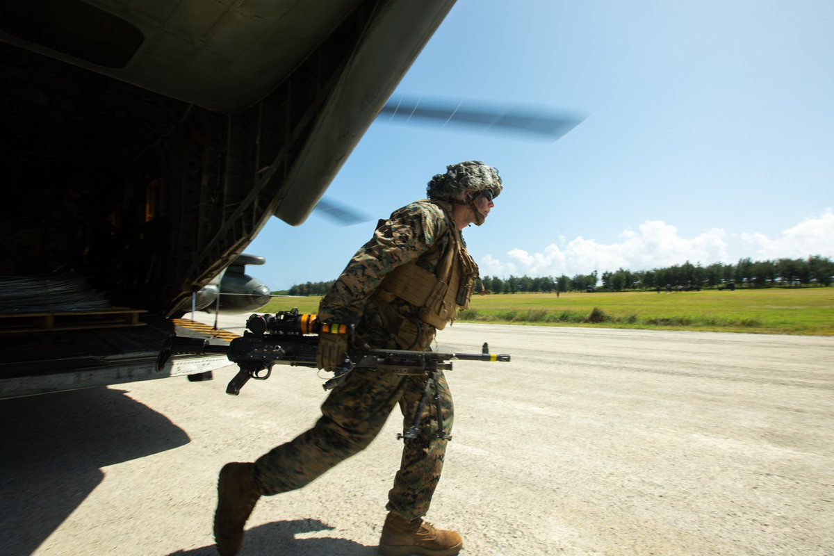 Our #Marines with 4th Marine Regiment worked with @3rdMLG and @1stMAW_Marines during Expeditionary Advanced Base Operations on Ie Shima, Okinawa, Japan.
#ProfessionOfArms
#FreeandopenIndoPacific