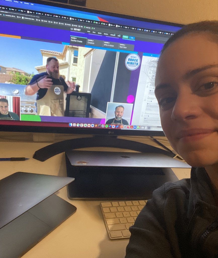 chloemkauffman's tweet image. What it feels like listening and watching @qsnyder @Mattdenapoli @Kareem_isk #DevNetCreate