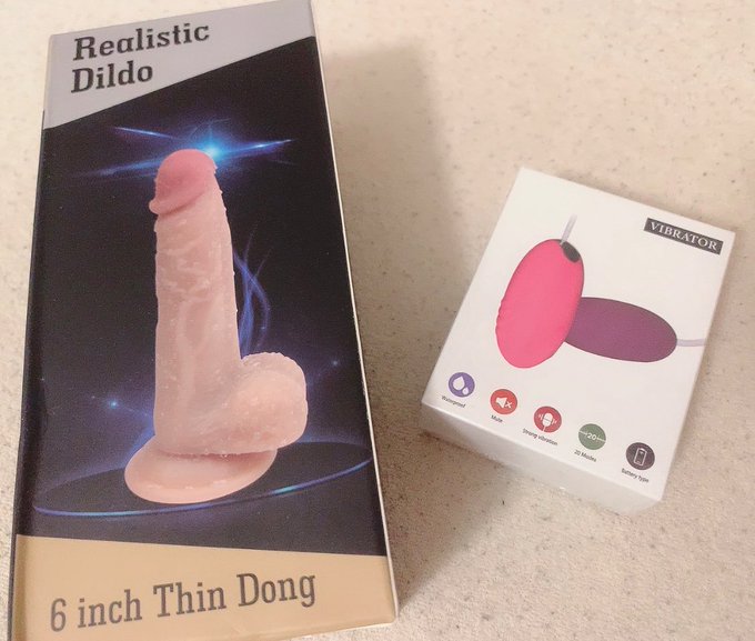 欲しいものリストから頂きました🎀 ありがとうございます🥰 これで動画いっぱいとれます🙌 https://t.co/FMROjyJDqm<a href="/tag/%E8%A3%8F%E5%9E%A2%E5%A5%B3%E5%AD%90"class="tags"><span>#裏垢女子</span></a>