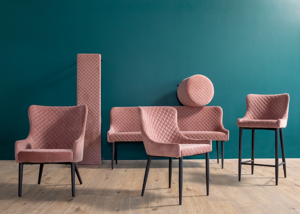 On Wednesdays we wear pink💁‍♀️ 💞

You can shop our full Ottowa collection by clicking the link below ✨ All reduced in our Octoberfest Sale ✨

ezlivingfurniture.ie/catalogsearch/…