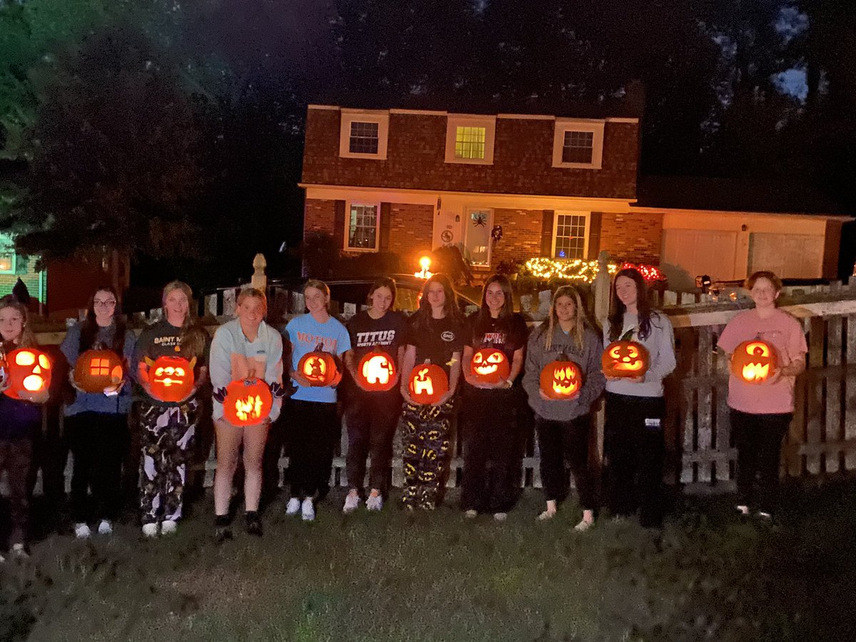 MotionMidway's tweet photo. Pumpkin contest 2021.#motion16 https://t.co/4fqbAMCiFJ