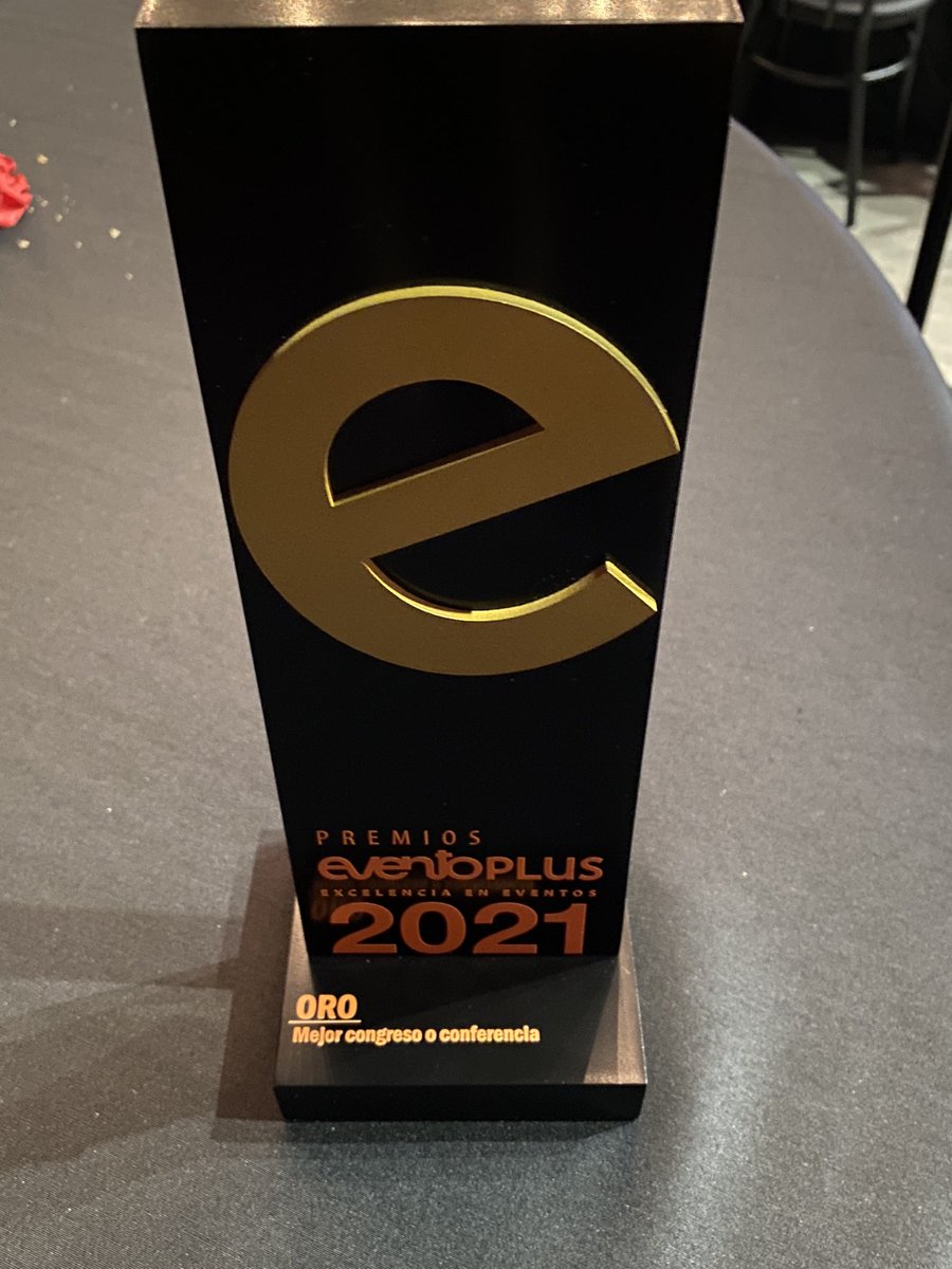 mar_guilarte's tweet photo. Un premi i un reconeixement per a tots els al.lergòlegs catalans👏🏻👏🏻 El Matí Al·lergològic guanyador del 1r🥇 #premioseventoplus en la categoria “Mejor Congreso/Conferencia”
Felicitats a tots els socis @scaic_cat @AMediques Gràcies @EventsAgora i #BloomTV i #LetiPharma https://t.co/31p2iwfZkX