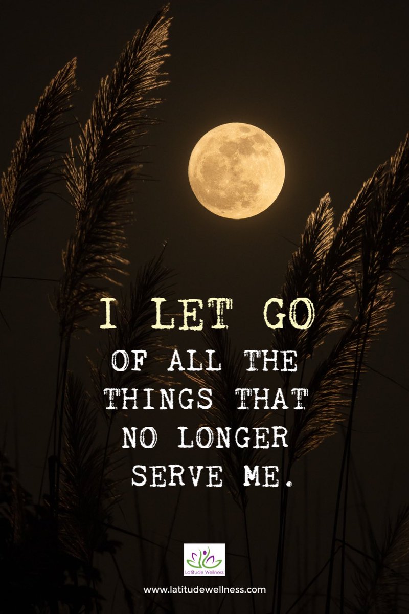 pilatesandyoga_'s tweet photo. Tonight’s full moon is named  the Hunter’s Moon or Blood Moon it’s full of fiery energy.

it highlights the need for independence, bravery, and leadership in our lives, it’s important to trust the universe and boldly embracing the inevitable changes that lie ahead https://t.co/kCEzNubD8q