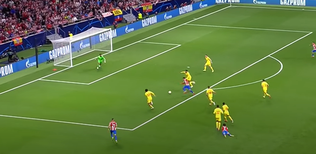SaschaFltr's tweet photo. Als #Griezmann zum ersten Kontakt ansetzt hat #Alisson finde ich eine richtige Position. Als er mit dem zweiten Kontakt unter Bedrängnis zum Schuss kommt, hat er leider keine so gute Position mehr. Untypisch für ihn verliert er die Nerven und rückt vor.
#ATMLIV #ATMLFC #UCL https://t.co/DKDLtmWZF5