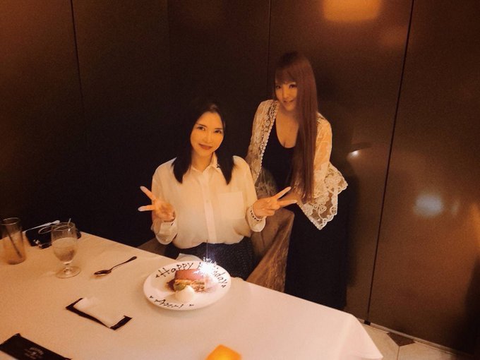 この前、愛する杏梨の誕生日お祝いしたー🎉二人でのんびり色々話した🥰  もうすぐ誕生日おめでとう杏梨🥳 永遠のラブです♾❤️ https://t.co/mD9MKxXc4o