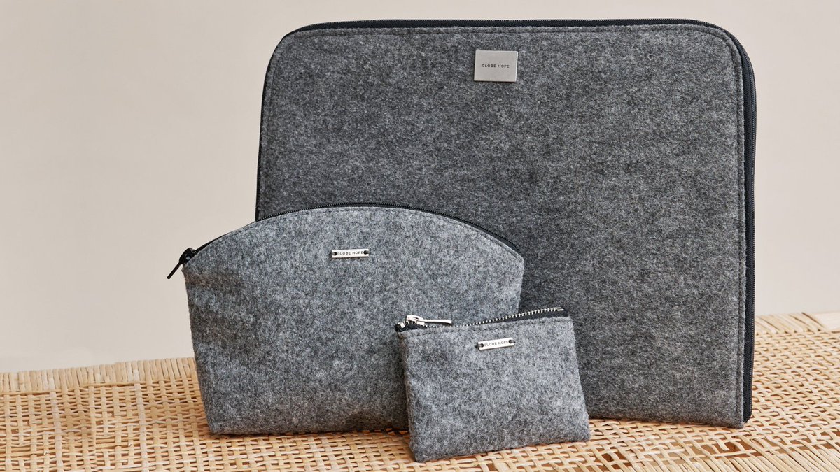 Heivaa kertakäyttöiset ja persoonattomat #liikelahjat, ja muista henkilöstöä ja yhteistyökumppaneita kierrätysmateriaaleista valmistetuilla joululahjoilla. globehope.fi/pages/vastuull…