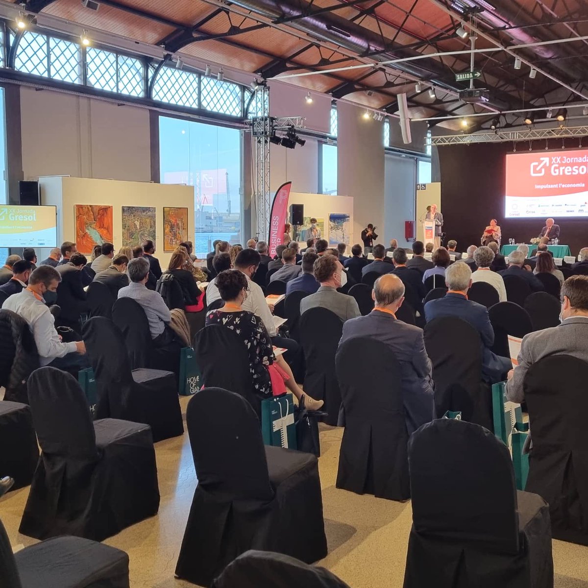 Port_Tarraco's tweet photo. Comienzan las XX Jornadas Gresol en el Business Pier de Port Tarraco.
#businesspier #porttarraco #Tarragona @gresolonline #gresol https://t.co/mowvTUP9b2
