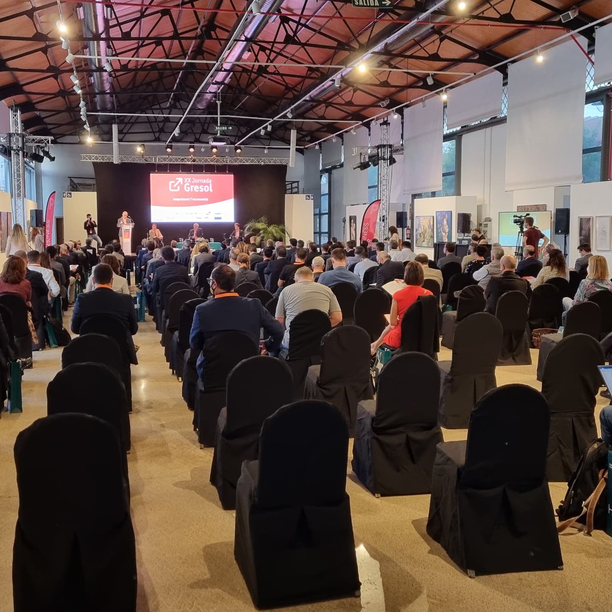 Port_Tarraco's tweet photo. Comienzan las XX Jornadas Gresol en el Business Pier de Port Tarraco.
#businesspier #porttarraco #Tarragona @gresolonline #gresol https://t.co/mowvTUP9b2